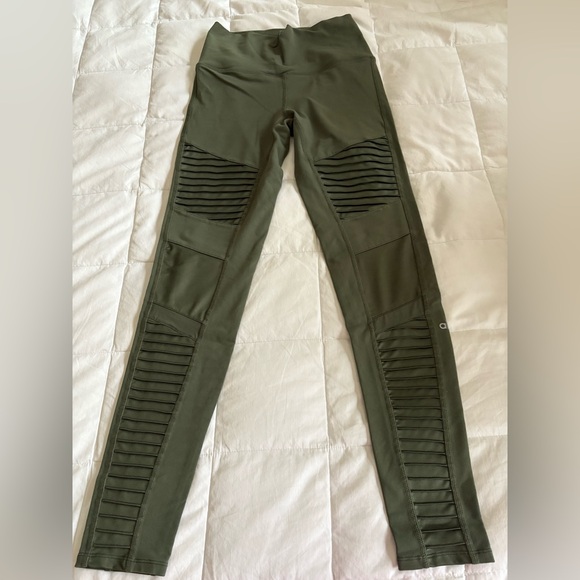 Alo Moto Leggings army green size medium - Picture 1 of 2